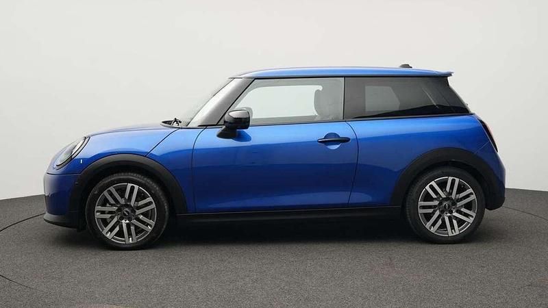Gebraucht Mini Cooper S Classic 204 PS (150 kW) 2025 Blau Kleinwagen