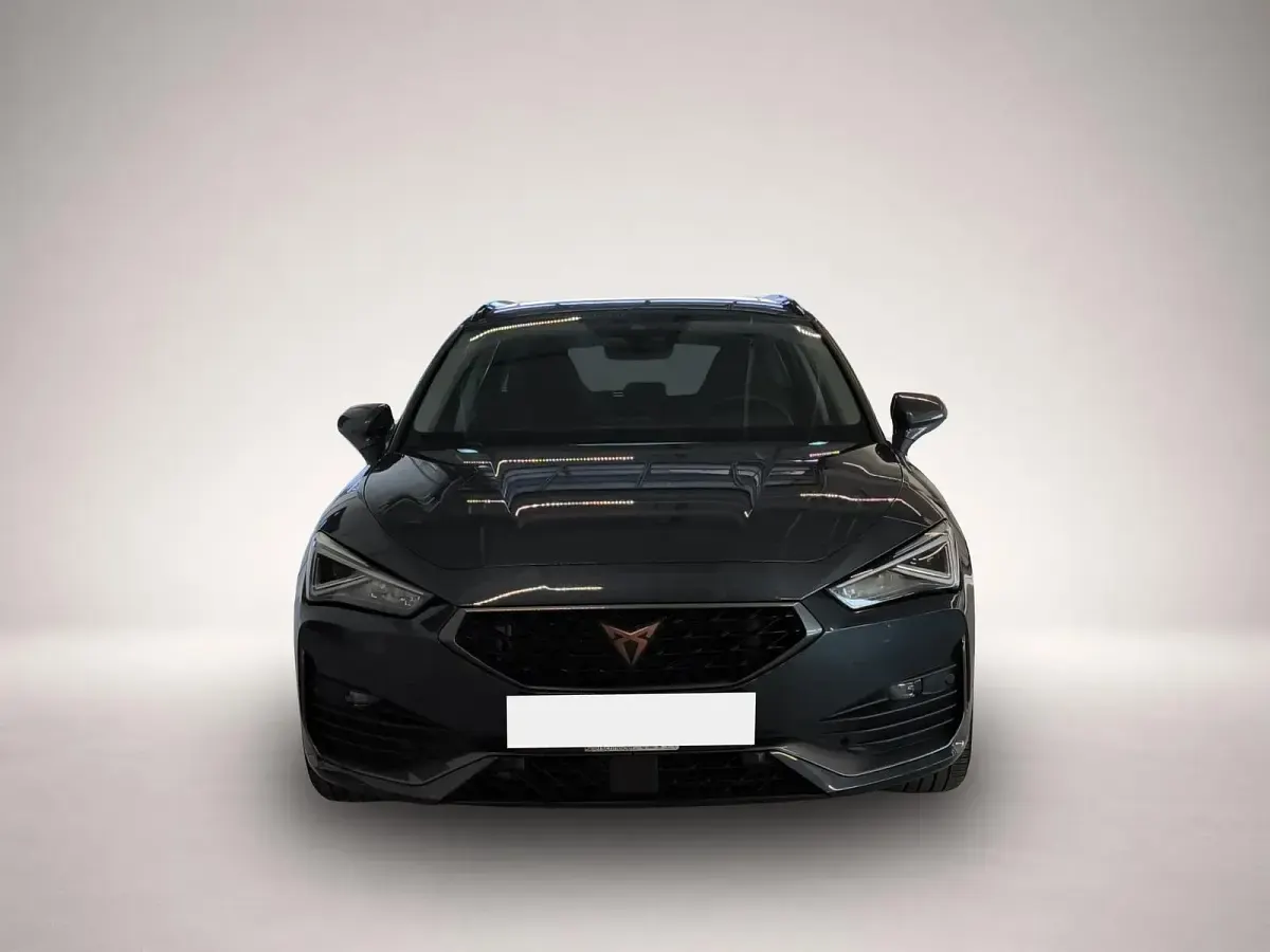 Gebraucht Cupra Leon 150 PS (110 kW) 2024 Manufacturer