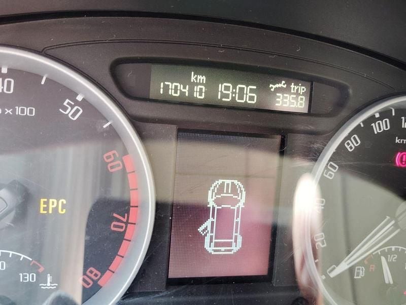 Gebraucht Skoda Roomster Comfort 86 PS (63 kW) 2009 Rot Van / Kleinbus