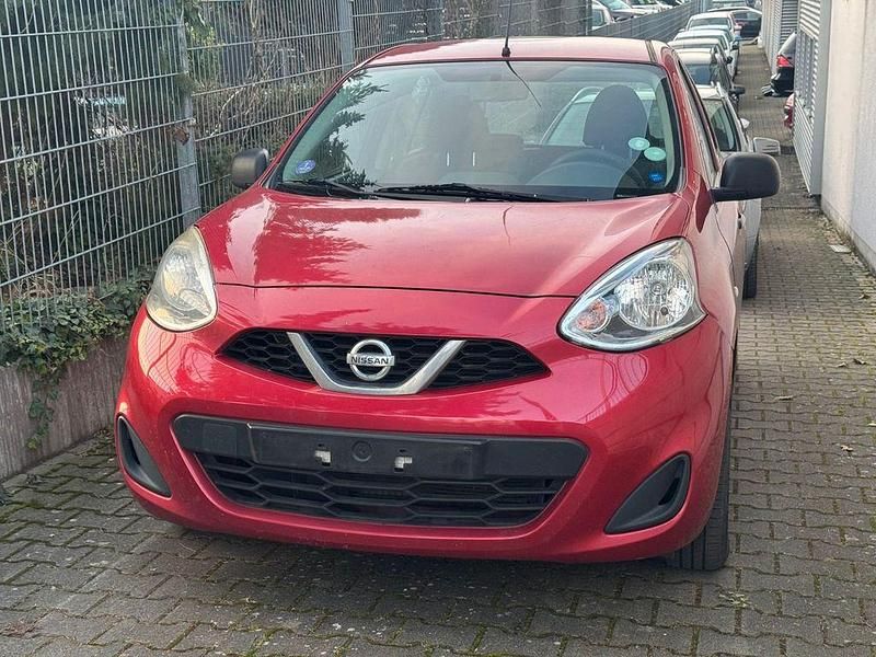 Gebraucht Nissan Micra Acenta+ 129 PS (94 kW) 2016 Rot Kleinwagen