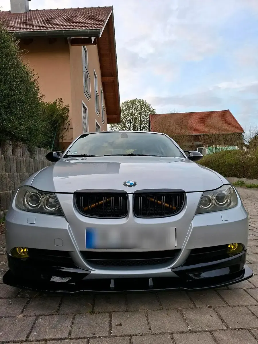 Gebraucht BMW 330 Basis 231 PS (169 kW) 2006 Grau Kombi