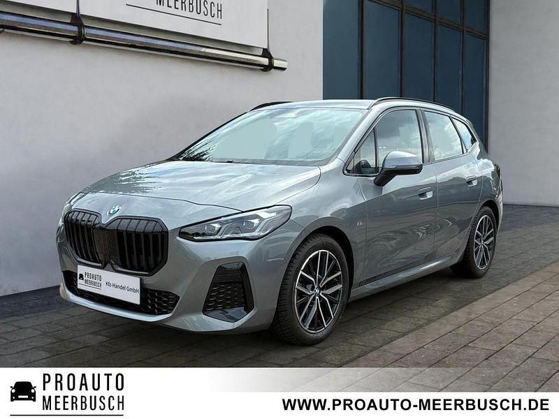 Skyscraper grau Gebraucht 2024 BMW 218 Active Tourer M Sport Van / Kleinbus | 31.300 € (Guter Preis) - Bild 1/4