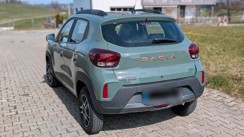 Gebraucht Dacia Spring Extreme 47 kW (65 PS) 2024 Grün Kleinwagen