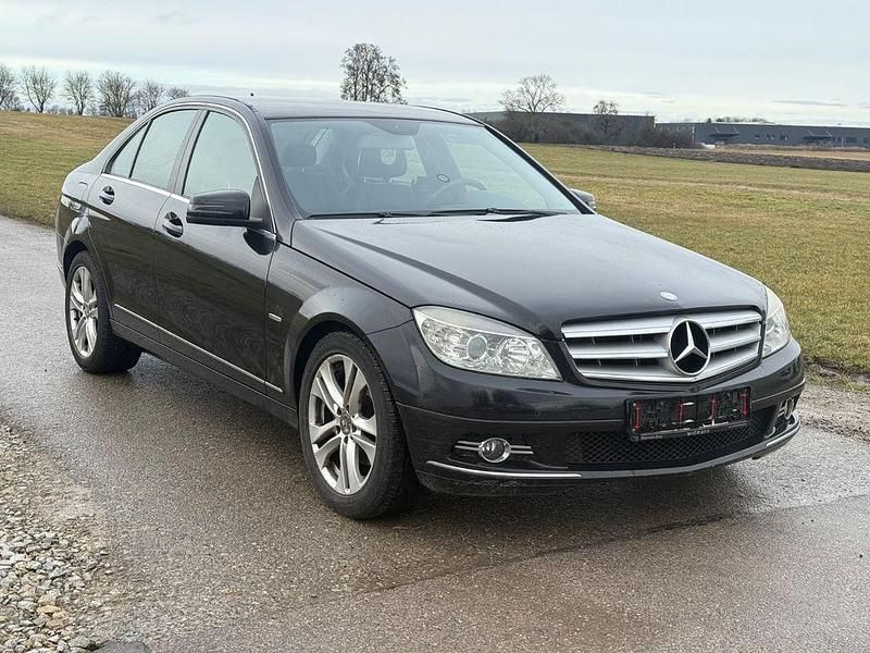 Gebraucht Mercedes C220 170 PS (125 kW) 2009 Schwarz Limousine