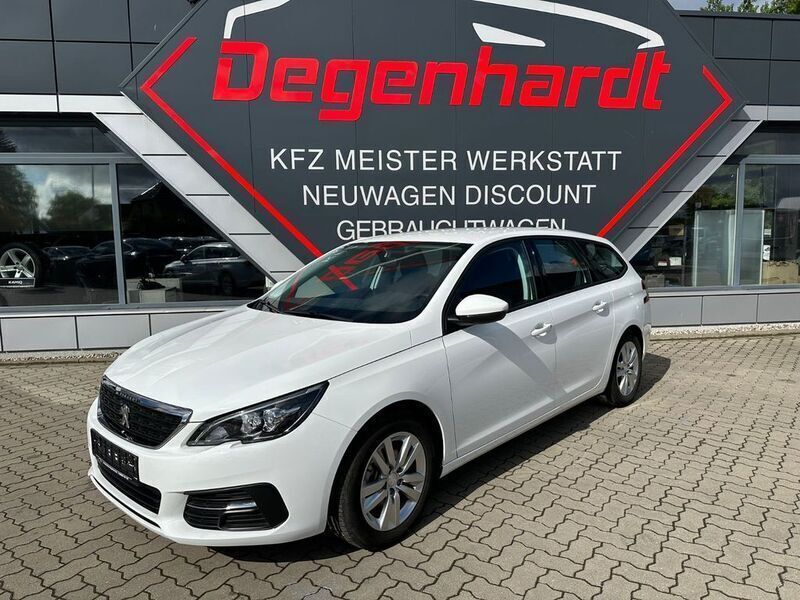 Weiß Gebraucht 2020 Peugeot 308 Active Kombi | 15.990 € (Fairer Preis) - Bild 1/4