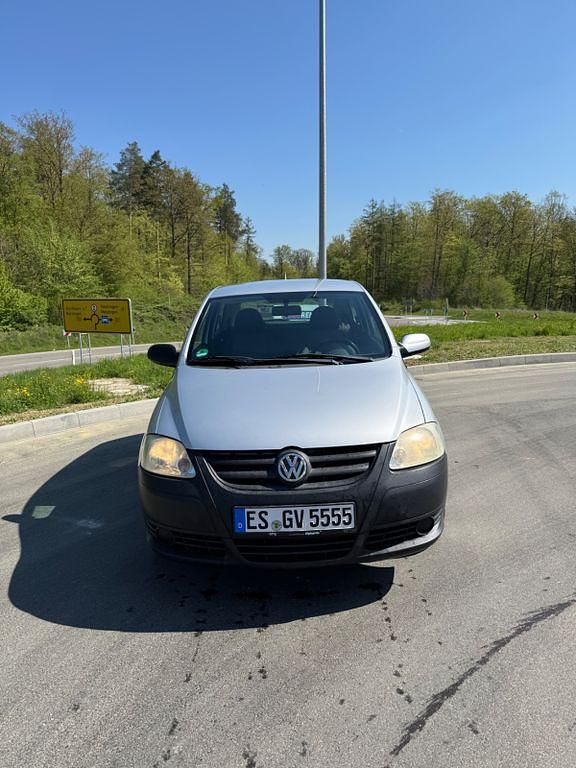 Second-hand VW Fox 75 CP (55 kW) 2007 Gri Hatchback