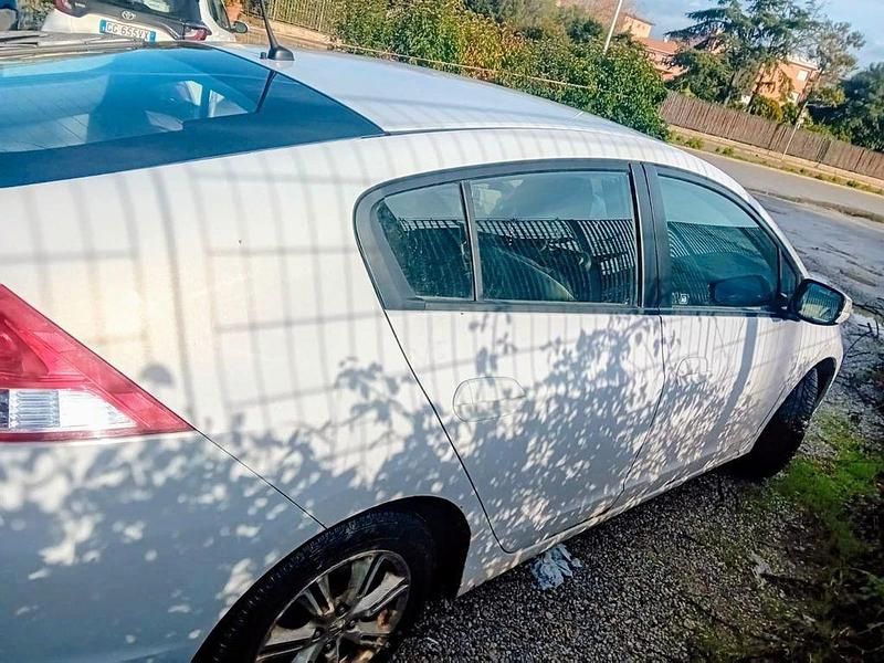 Gebraucht Honda Insight 98 PS (72 kW) 2009 Weiß Kleinwagen