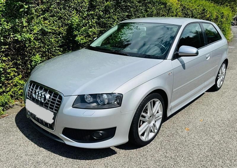 Silber Gebraucht 2008 Audi S3 Limousine | 5.900 € (Guter Preis) - Bild 1/4
