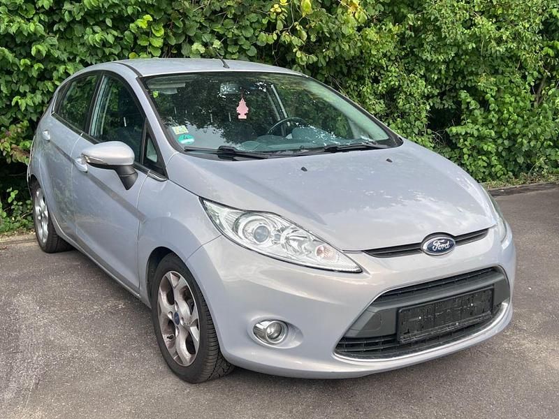 Gebraucht 2010 Ford Fiesta Titanium Kleinwagen | 2.490 € (Superpreis) - Bild 1/4