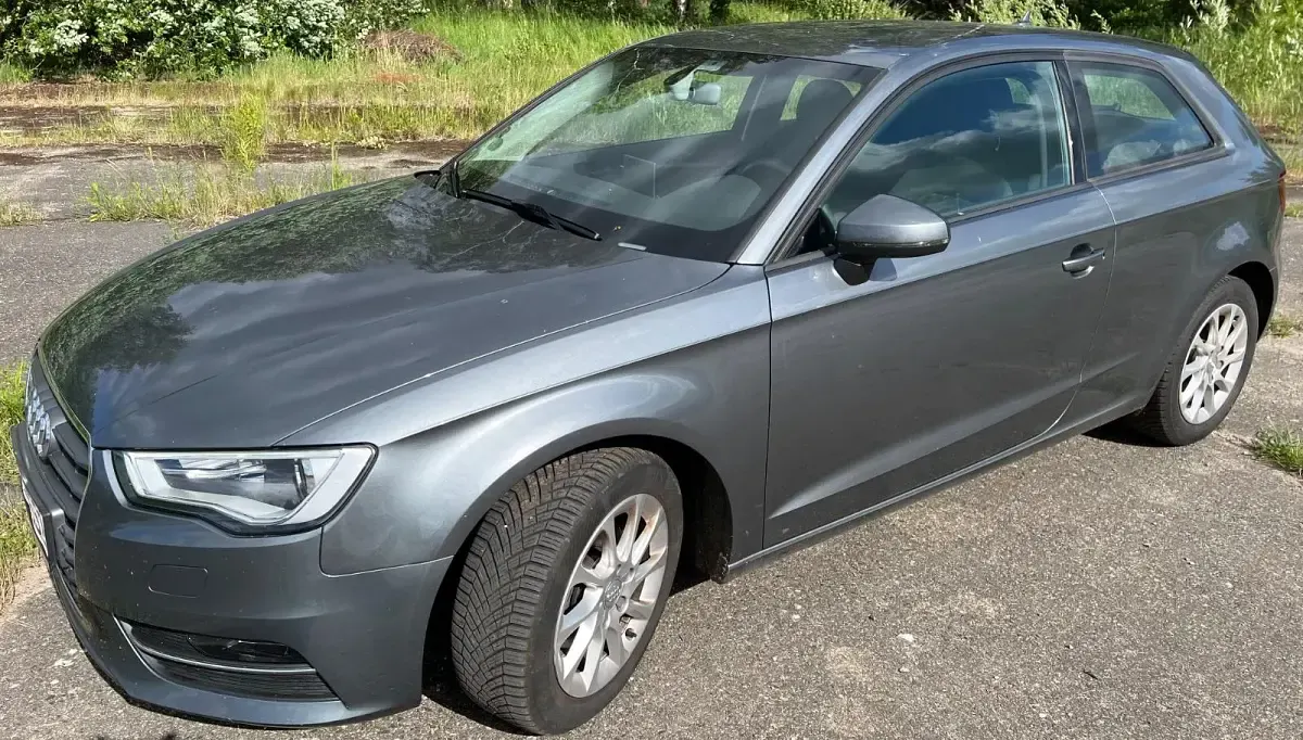 Gebraucht Audi A3 150 PS (110 kW) 2015 Silber Limousine