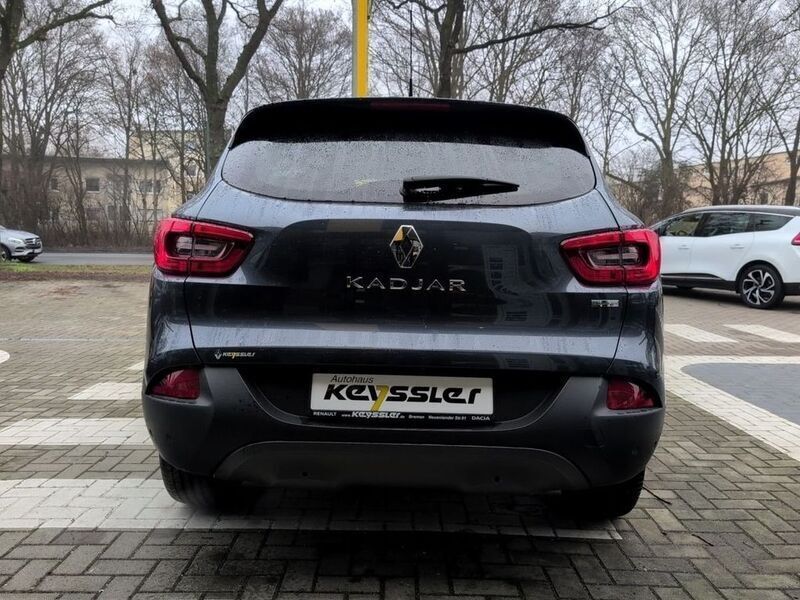 Używany Renault Kadjar Crossborder 163 KM (119 kW) 2017 Szary SUV