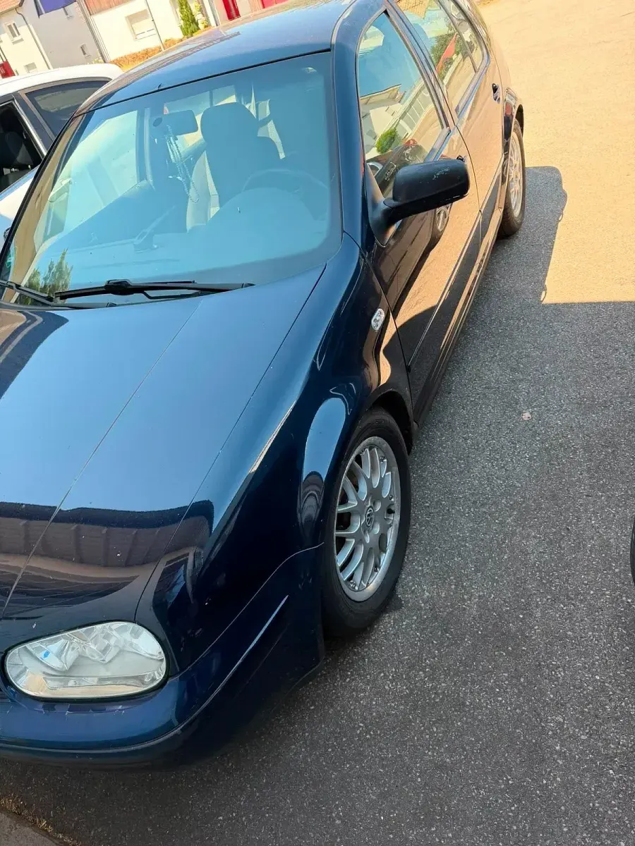 Gebraucht VW Golf IV GTI 150 PS (110 kW) 1998 Blau Kleinwagen