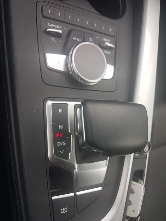 Gebraucht Audi A4 Ambiente 150 PS (110 kW) 2018 Schwarz Kombi