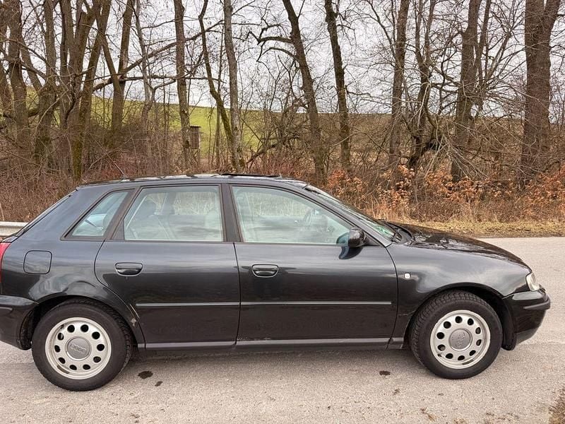 Gebraucht Audi A3 Sport 150 PS (110 kW) 1999 Schwarz Kleinwagen