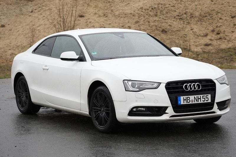 Gebraucht Audi A5 Comfort 170 PS (125 kW) 2013 Weiß Coupé