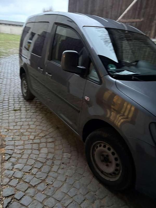 Gebraucht VW Caddy Edition 102 PS (75 kW) 2012 Van / Kleinbus