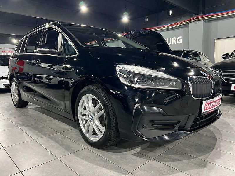 Gebraucht BMW 220 Gran Tourer Advantage 190 PS (139 kW) 2018 Schwarz Van / Kleinbus