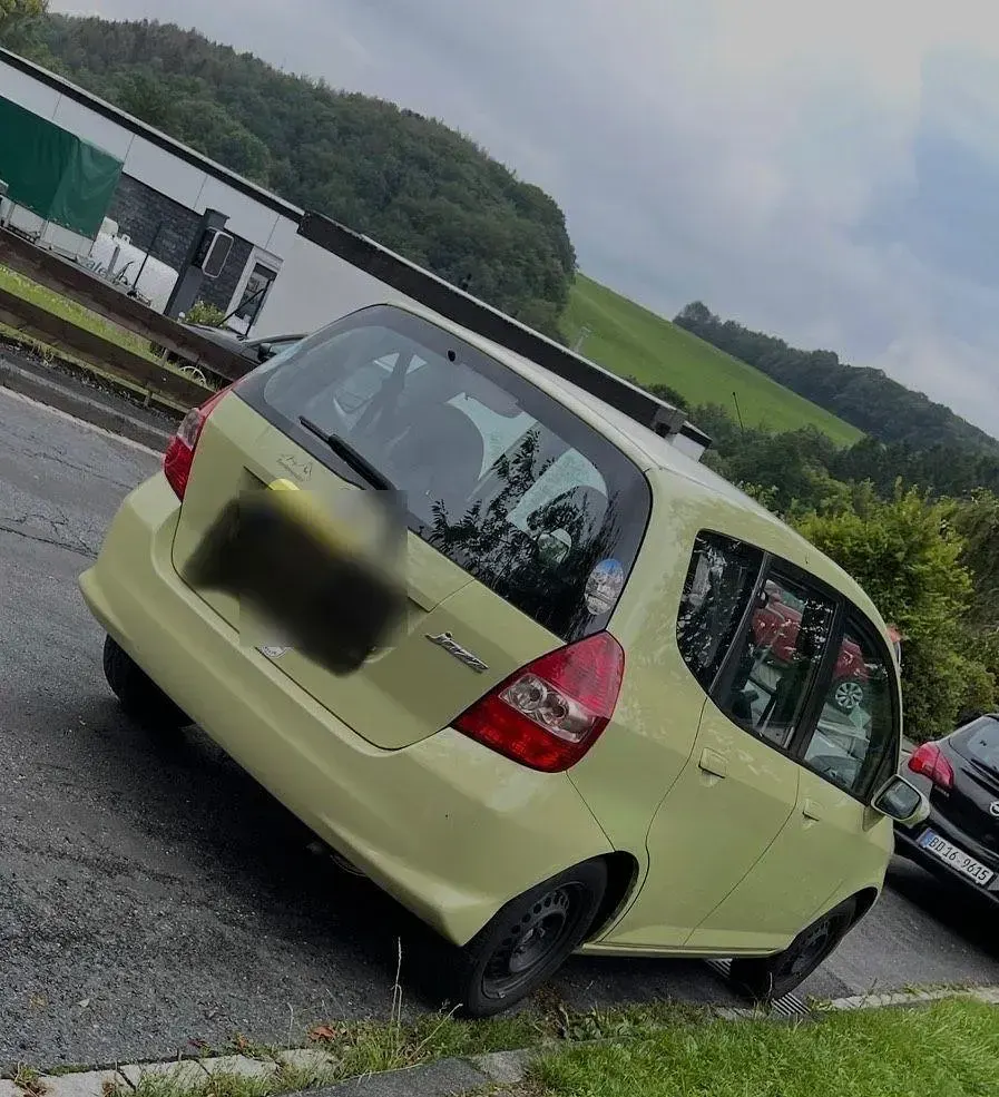 Gebraucht Honda Jazz S 77 PS (56 kW) 2004 Grün Kleinwagen