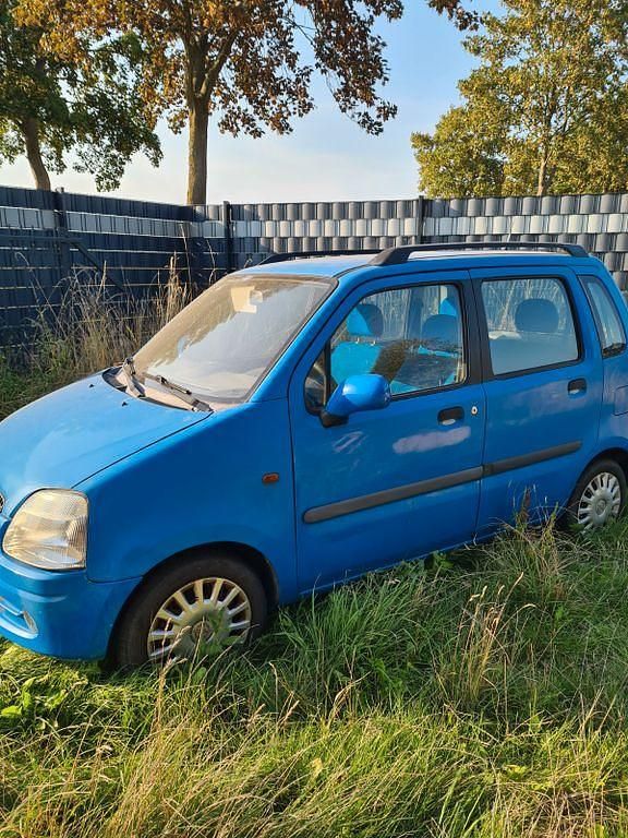 Blau Gebraucht 2001 Opel Agila Color Edition Limousine | 850 € (Guter Preis) - Bild 1/1
