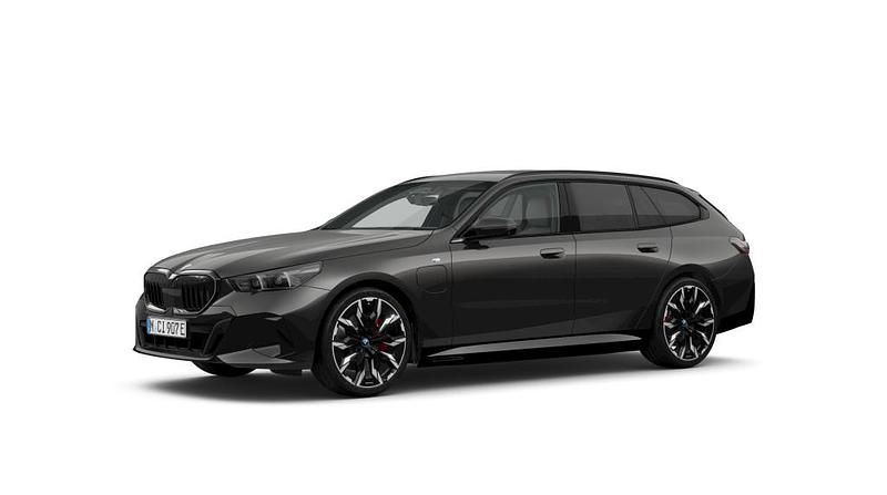 Gebraucht BMW 550e Comfort Edition 313 PS (230 kW) 2026 Kombi