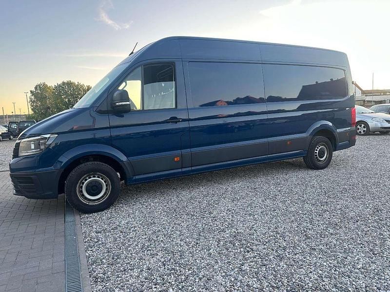 Gebraucht VW Crafter 177 PS (130 kW) 2019 Blau Van