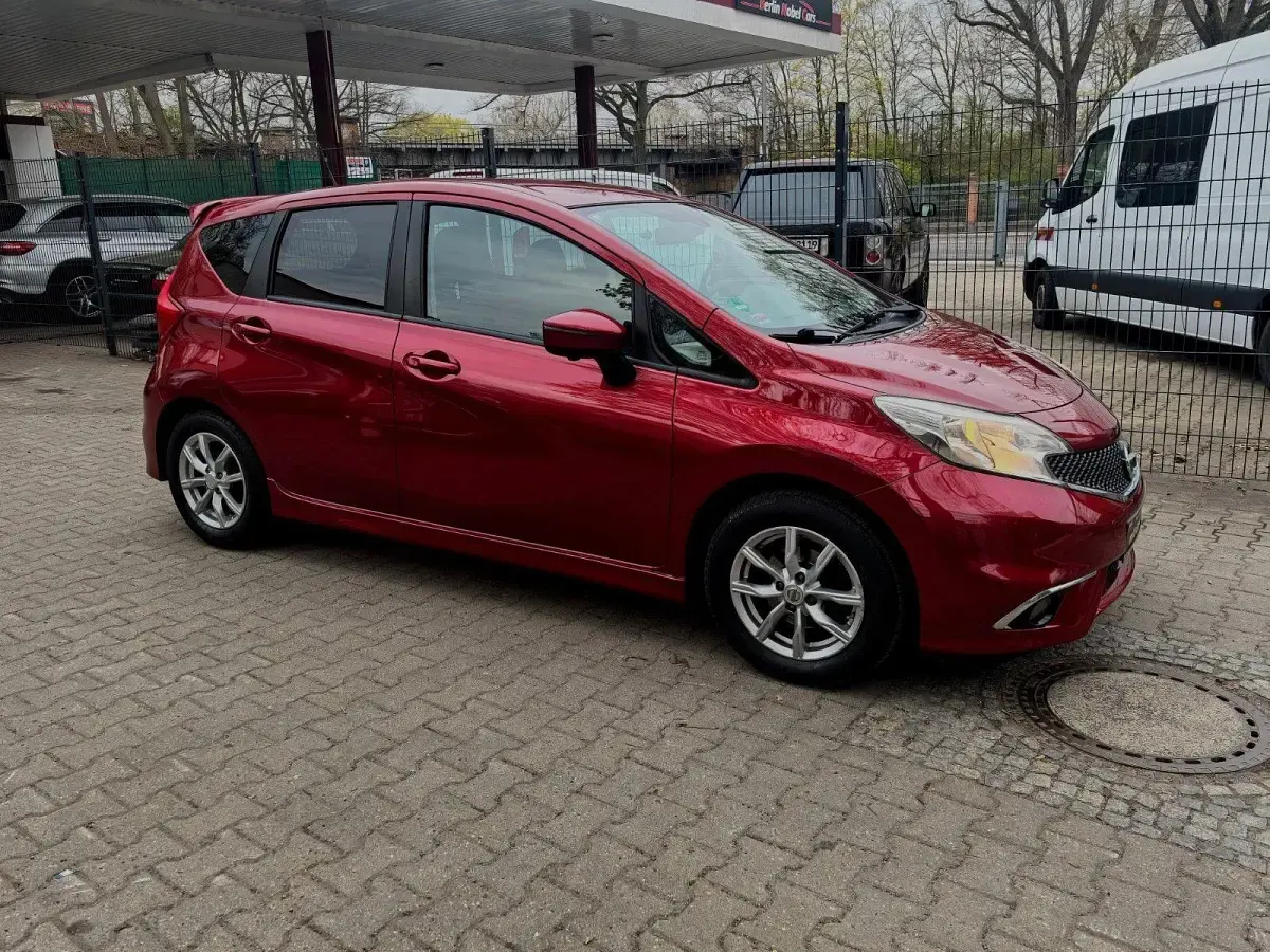 Gebraucht Nissan Note 360º 98 PS (72 kW) 2014 Rot Kleinwagen