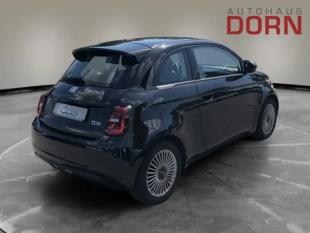 Gebraucht Fiat 500e Icon 69 kW (95 PS) 2023 Schwarz Limousine