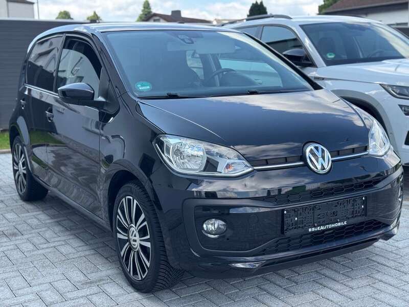 Deep black Gebraucht 2018 VW up! Join Kleinwagen | 9.950 € (Guter Preis) - Bild 1/4