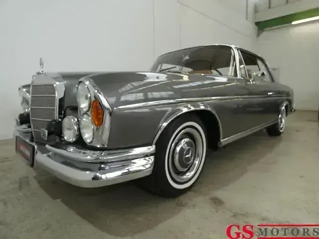 Gebraucht Mercedes W112 SE 170 PS (125 kW) 1966 Grau Coupé