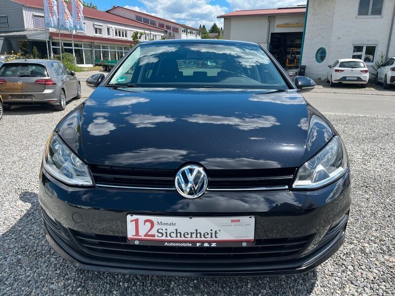 Schwarz Gebraucht 2015 VW Golf VII Cup Limousine | 13.199 € (Fairer Preis) - Bild 1/4