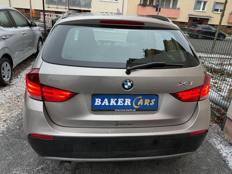Second-hand BMW X1 177 CP (130 kW) 2011 Argintiu SUV