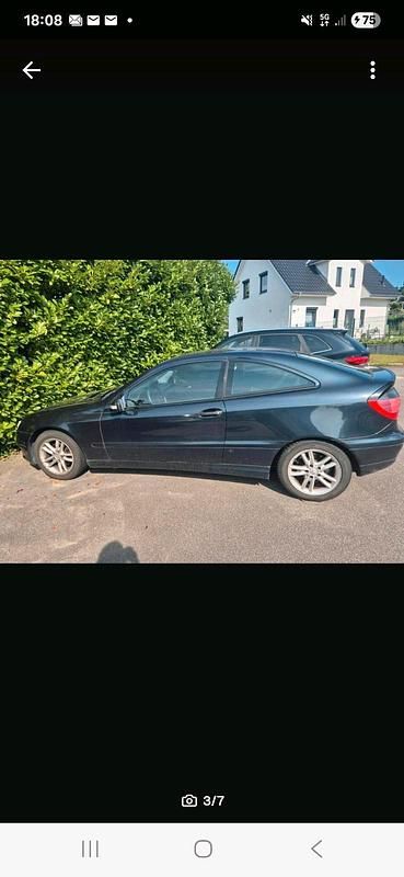 Gebraucht Mercedes C180 143 PS (105 kW) 2003 Grau Coupé