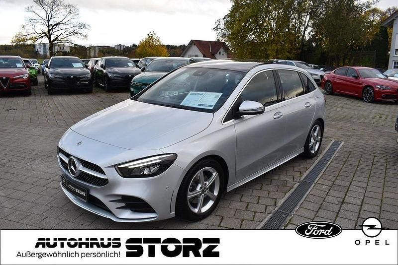 Iridiumsilber lack Gebraucht 2020 Mercedes B200 AMG line Van / Kleinbus | 28.900 € (Etwas zu teuer) - Bild 1/4