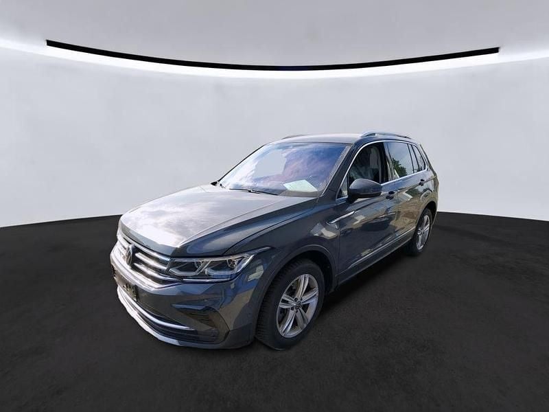 Grau Gebraucht 2022 VW Tiguan Elegance SUV | 30.990 € (Fairer Preis) - Bild 1/4