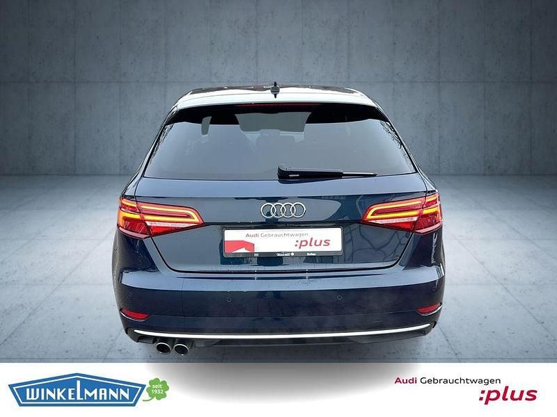 Gebraucht Audi A3 S-Line 150 PS (110 kW) 2019 Blau Limousine