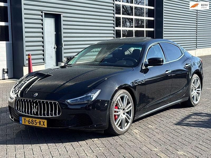 Gebraucht Maserati Ghibli 405 PS (297 kW) 2014 Schwarz Limousine