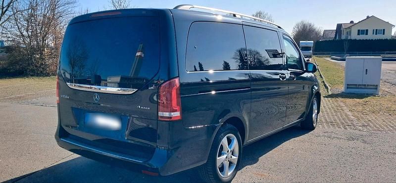 Gebraucht Mercedes V250 190 PS (139 kW) 2017 Schwarz Van / Kleinbus