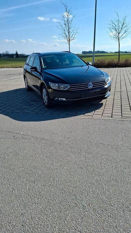 Gebraucht VW Passat Comfortline 150 PS (110 kW) 2015 Schwarz Kombi