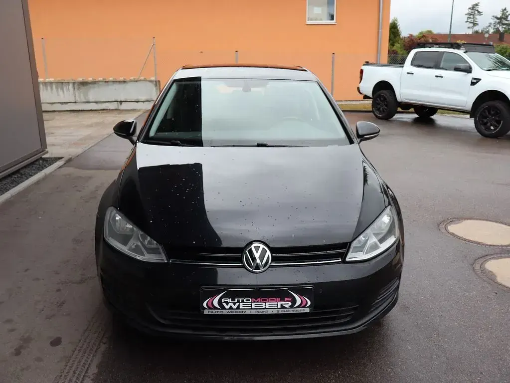 Gebraucht VW Golf VII 105 PS (77 kW) 2013 Schwarz Limousine