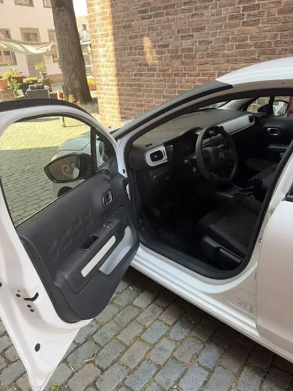 Gebraucht Citroën C3 Live 68 PS (50 kW) 2018 Weiß Kleinwagen