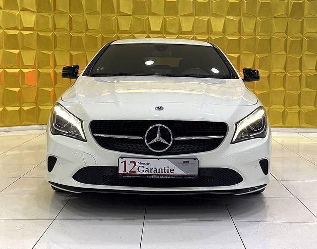 Gebraucht Mercedes CLA200 Night 156 PS (114 kW) 2017 Weiß Kombi