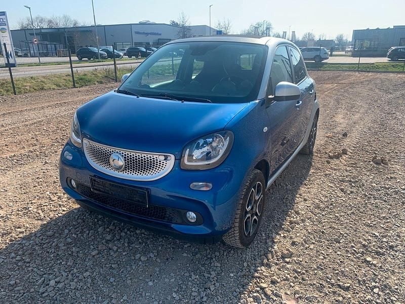 Gebraucht Smart ForFour Prime 70 PS (51 kW) 2016 Blau Kleinwagen