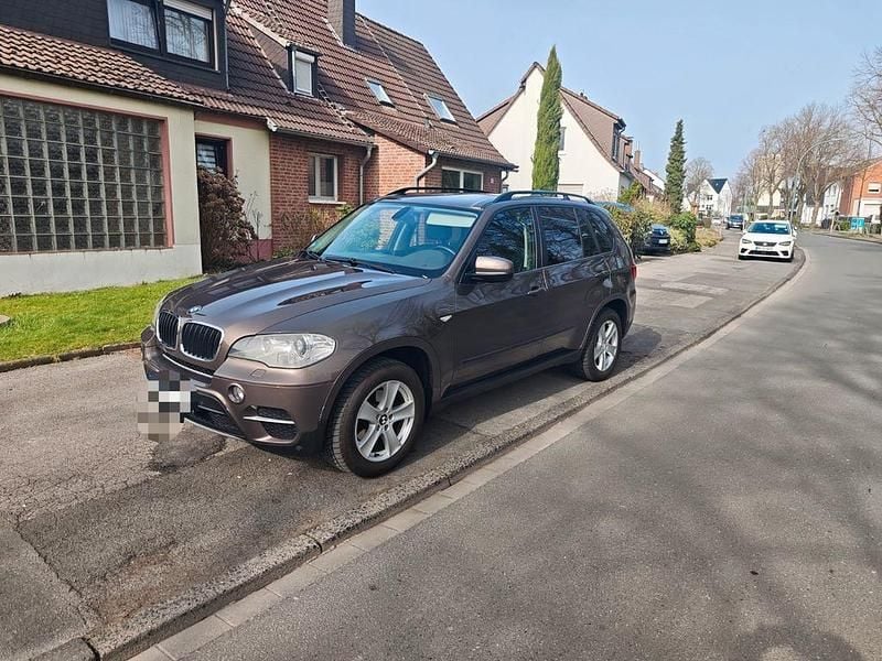 Gebraucht BMW X5 Exclusive 245 PS (180 kW) 2011 Braun SUV