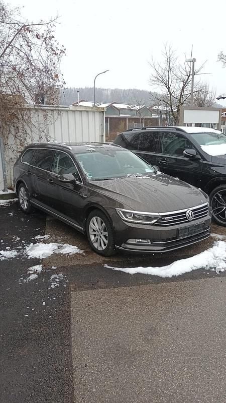 Usata VW Passat 190 CV (139 kW) 2016 Marrone Station wagon