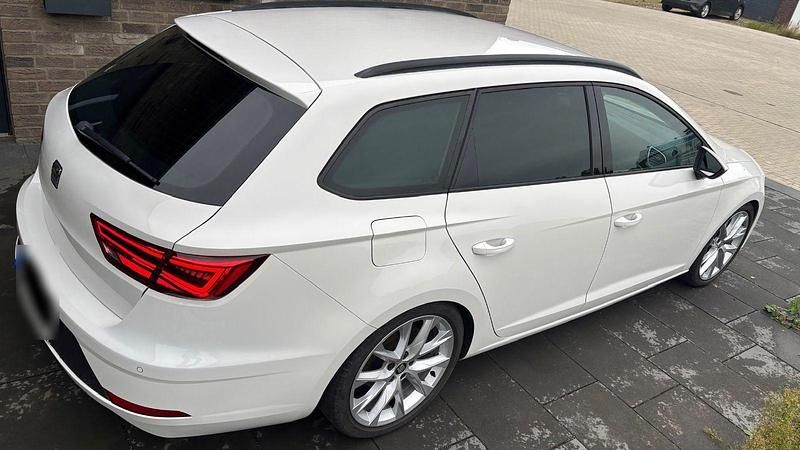 Gebraucht Seat Leon ST FR 125 PS (91 kW) 2018 Weiß Kombi