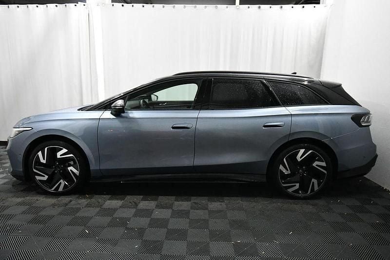 Neu VW ID.7 Pro 210 kW (286 PS) 2026 Blau Kombi