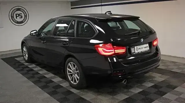 Gebraucht BMW 318 136 PS (100 kW) 2018 Schwarz Kombi
