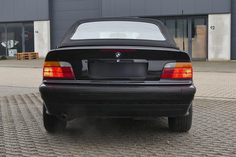 Gebraucht BMW 318 Cabriolet 1997 Schwarz Cabrio