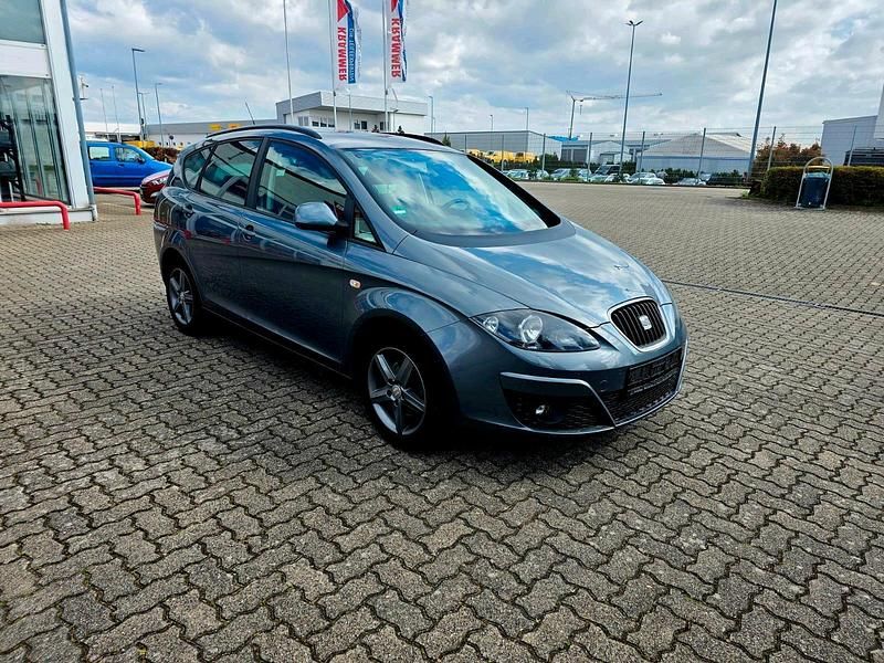Gebraucht Seat Altea 125 PS (91 kW) 2015 Silber Kombi