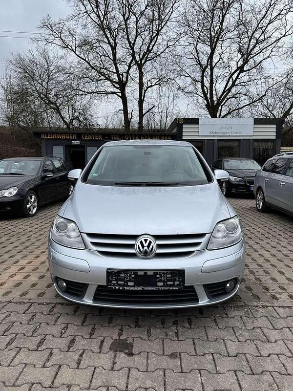 Reflexsilber metallic Gebraucht 2006 VW Golf Plus Cross Comfortline Van / Kleinbus | 4.690 € (Fairer Preis) - Bild 1/4